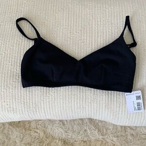 Lululemon ribbed swim top A/B size 4